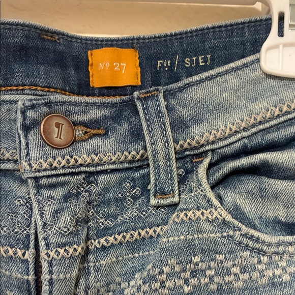 Pilcro Blue Embroidered Jean Shorts - Picture 4 of 8